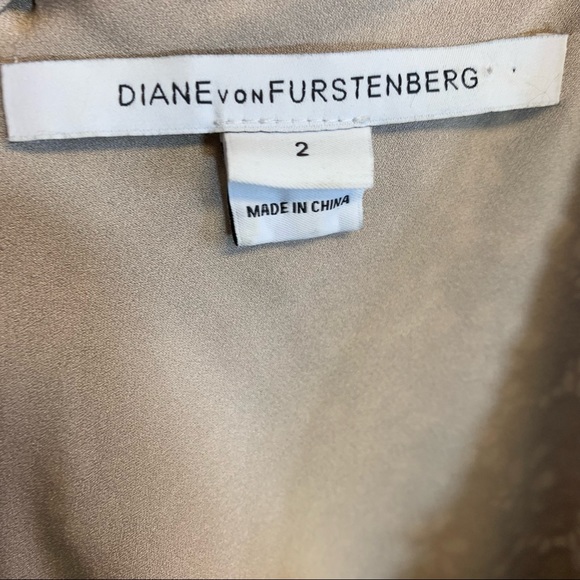 Diane Von Furstenberg Sarita Acorn Black Lace  Dress Size 2 - Picture 9 of 9